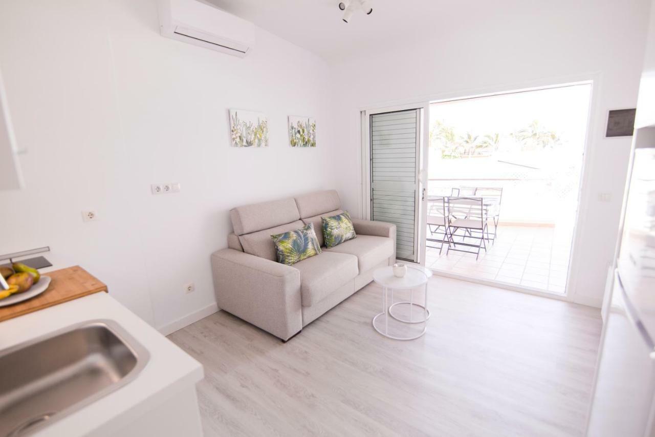 Deluxe Apartment. 50 Meters Beach 산아구스틴 외부 사진